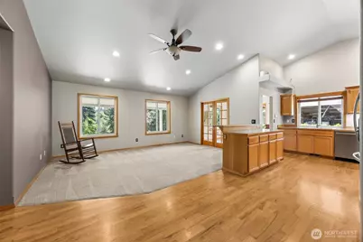 28711 30th Ave E, Spanaway, WA 98387 - Photo 7