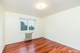 1800 Taylor Ave N, Seattle, WA 98109 - Photo 15
