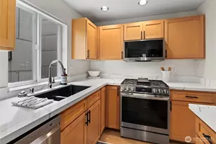 1548 NW 58th St, Seattle, WA 98107 - Photo 11