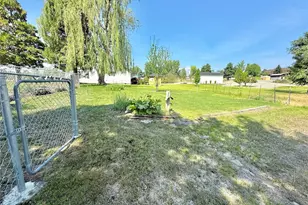 47 Kruse St, Omak, WA 98841 - Photo 11