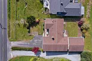 1462 SE Camano Dr, Camano Island, WA 98282 - Photo 35