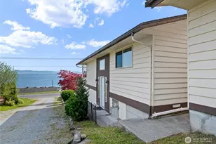 1462 SE Camano Dr, Camano Island, WA 98282 - Photo 5