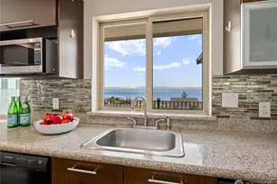 1462 SE Camano Dr, Camano Island, WA 98282 - Photo 13
