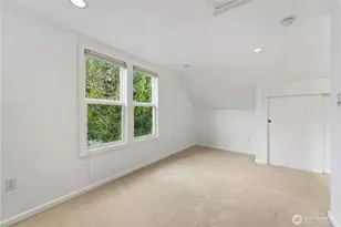 3113 NE 65th St, Seattle, WA 98115 - Photo 9