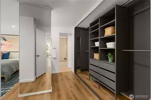 666 W Olympic Pl, Seattle, WA 98119 - Photo 19