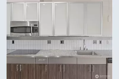 3104 Western Ave #522, Seattle, WA 98121 - Photo 7