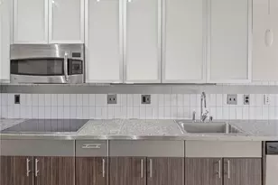 3104 Western Ave, Seattle, WA 98121 - Photo 7