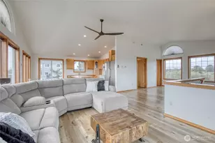 171 Marine View Dr SE, Ocean Shores, WA 98569 - Photo 7