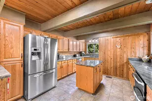 1418 E Blackburn Rd, Mount Vernon, WA 98274 - Photo 9