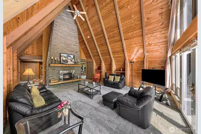 1418 E Blackburn Road, Mount Vernon, WA 98274 - Photo 5