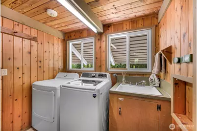 1418 E Blackburn Road, Mount Vernon, WA 98274 - Photo 21