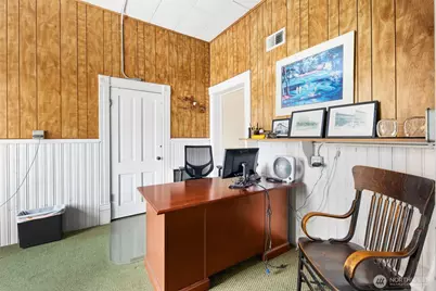 542 Main Street, Edmonds, WA 98020 - Photo 21