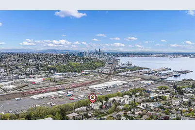 2314 Thorndyke Avenue W #E, Seattle, WA 98199 - Photo 33