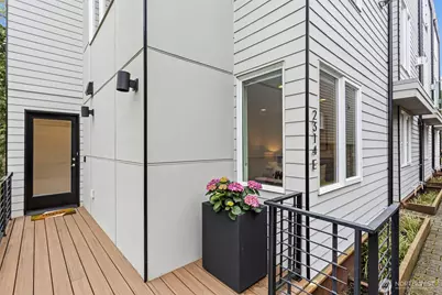 2314 Thorndyke Avenue W #E, Seattle, WA 98199 - Photo 35