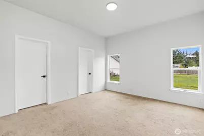 521 Military Road E, Tacoma, WA 98445 - Photo 13