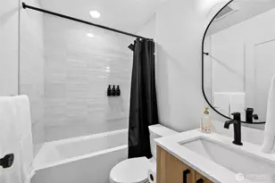 8647 B 18th Ave SW, Seattle, WA 98106 - Photo 19