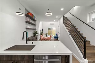 2318 15th Ave S, Seattle, WA 98144 - Photo 7