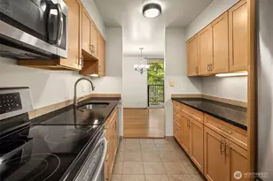 4540 8th Ave NE, Seattle, WA 98105 - Photo 11