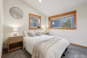 9047 17th Ave SW, Seattle, WA 98106 - Photo 19