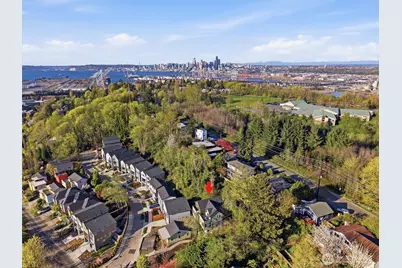 4586 22nd Avenue SW, Seattle, WA 98106 - Photo 3