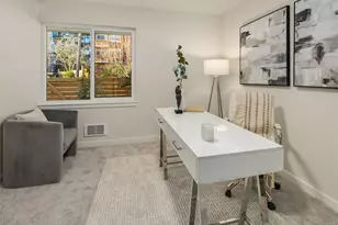 105 NW 39th St, Seattle, WA 98107 - Photo 17