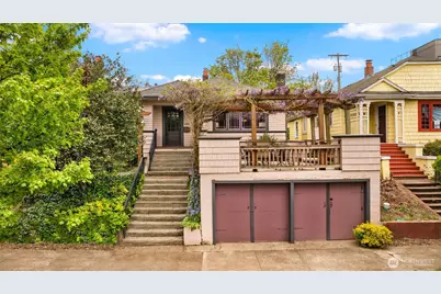 1018 NE 62nd Street, Seattle, WA 98115 - Photo 1