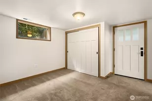 1018 NE 62nd St, Seattle, WA 98115 - Photo 27