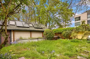 1018 NE 62nd St, Seattle, WA 98115 - Photo 31