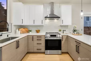 1313 14th Ave S, Seattle, WA 98144 - Photo 9