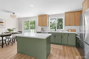 13294 Thompson Rd, Anacortes, WA 98221 - Photo 9