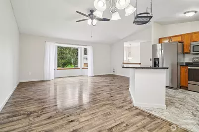 20414 Larita Drive E, Bonney Lake, WA 98391 - Photo 9