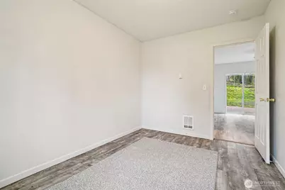 20414 Larita Drive E, Bonney Lake, WA 98391 - Photo 23