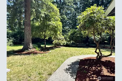 12602 Military Road E, Puyallup, WA 98374 - Photo 11