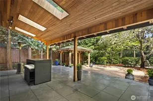 10444 SE 22nd St, Bellevue, WA 98004 - Photo 29