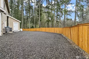 901 SW Norpoint Ct, Port Orchard, WA 98367 - Photo 33