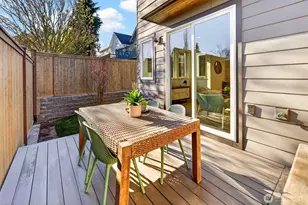 2851 NW 70th St, Seattle, WA 98117 - Photo 13