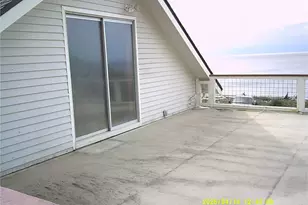 562 Pebble Beach Dr, Oak Harbor, WA 98239 - Photo 7