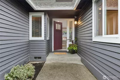 4909 NE 21st Street, Renton, WA 98059 - Photo 3