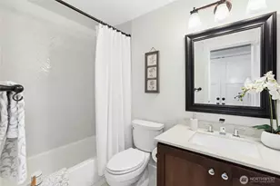 4909 NE 21st St, Renton, WA 98059 - Photo 25