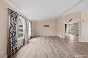 704 87th Ave NE, Lake Stevens, WA 98258 - Photo 9