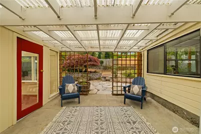 11253 35th Avenue SW, Seattle, WA 98146 - Photo 25