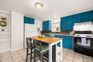 11253 35th Ave SW, Seattle, WA 98146 - Photo 9
