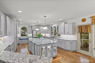 6417 158th St SE, Snohomish, WA 98296 - Photo 11