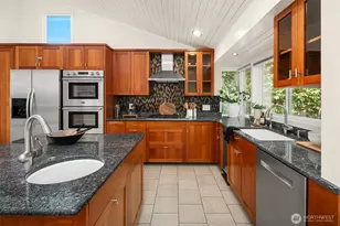 4837 155th Ave SE, Bellevue, WA 98006 - Photo 11