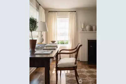 2307 McGilvra Boulevard E, Seattle, WA 98112 - Photo 3