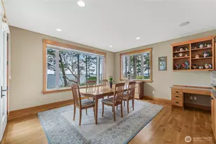 725 N Sunset Dr, Camano Island, WA 98282 - Photo 13