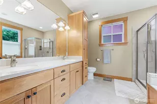 725 N Sunset Dr, Camano Island, WA 98282 - Photo 17