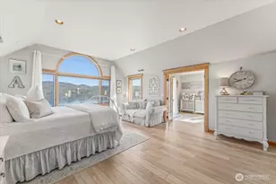 3300 S Lakeshore Rd, Chelan, WA 98816 - Photo 17