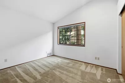 1572 NE 177th St #B10, Seattle, WA 98155 - Photo 21