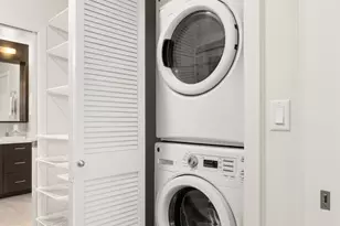 1760 NW 56th St, Seattle, WA 98107 - Photo 21